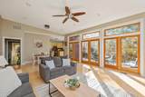 425 Breeze Way - Photo 7