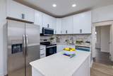 729 Stuart St - Photo 3
