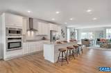 828 Wesley Ln - Photo 2