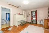711 Eighth St - Photo 5