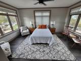 504 Airport Dr - Photo 34