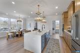 1115 Sablewood Dr - Photo 17