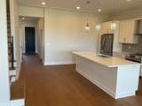 113 Haxby Ct - Photo 12