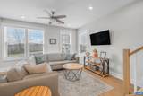 803 Wesley Ln - Photo 6