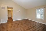 438 Market St - Photo 3