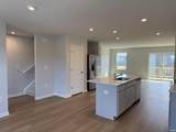 37 Laurin St - Photo 3