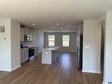 37 Laurin St - Photo 5