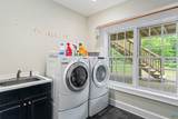 1614 Carriage Dr - Photo 8