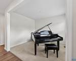 100 Vine St - Photo 3