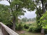 1127 Round Hill Dr - Photo 2
