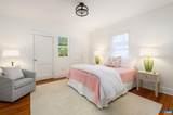 704 Blenheim Ave - Photo 13