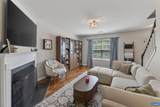1557 Primrose Ln - Photo 6
