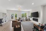 2264 Fowler Cir - Photo 9