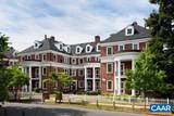 10 University Cir - Photo 1