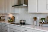 8735 Overbrook Dr - Photo 18