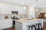 8755 Overbrook Dr - Photo 9