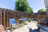 996 River Run Dr - Photo 14