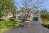 1081 Wintergreen Ln - Photo 3