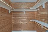 1081 Wintergreen Ln - Photo 30