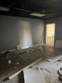 1950 Deyerle Ave - Photo 2