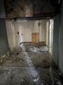 1950 Deyerle Ave - Photo 5