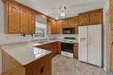 1064 Wintergreen Ln - Photo 10
