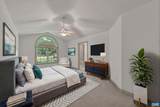 1064 Wintergreen Ln - Photo 16