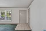 1064 Wintergreen Ln - Photo 3