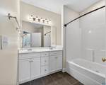949 Glenwood Station Ln - Photo 19