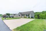 129 Thoroughbred Cir - Photo 3