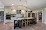 401 Lochlyn Hill Dr - Photo 15