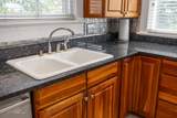 923 Augusta St - Photo 19