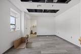 2000 Delphine Ave - Photo 24