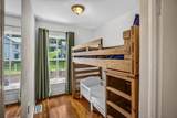 940 Beverley St - Photo 14