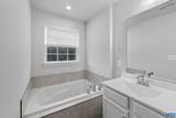 2402 Crescent Dr - Photo 36