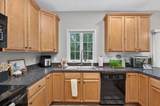 2323 Kendall Ln - Photo 6