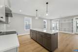 444 Nicholson St - Photo 15