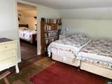 2042 Weakley Hollow Rd - Photo 18