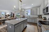 180 Windsor Dr - Photo 17