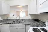1390 Hunters Rd - Photo 4