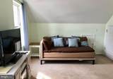 2860 Cindy Ln - Photo 4