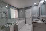 2018 Silver Bell Ct - Photo 16