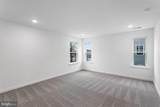 2083 Springvale Dr - Photo 20