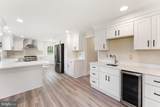 11066 Moreland Rd - Photo 44