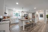307 Larkspur - Photo 2