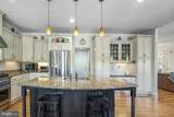 1729 Lake Forest Dr - Photo 43