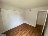111 Berry St - Photo 13