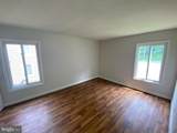 111 Berry St - Photo 14