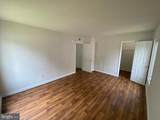 111 Berry St - Photo 17