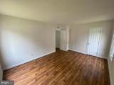 111 Berry St - Photo 18